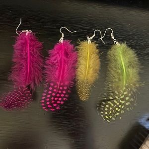 3/$15 Pair of green and pink feather earrings